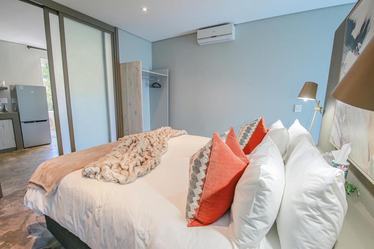 Suite 9 The Village Windhoek Exterior photo