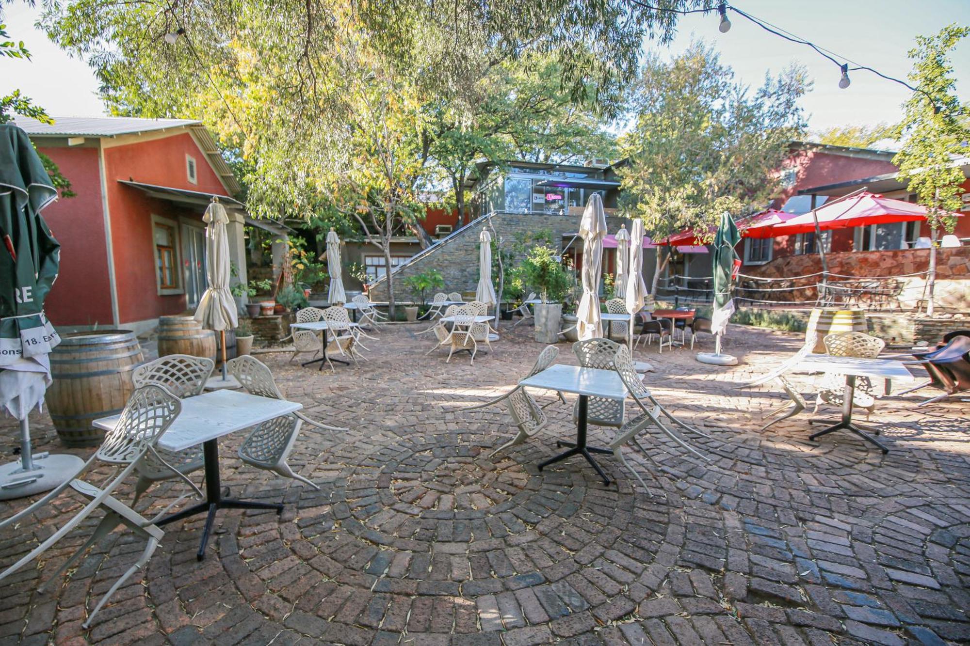Suite 9 The Village Windhoek Exterior photo